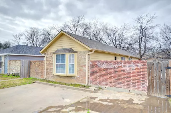 11241 Golden Triangle Circle #B, Fort Worth, TX 76244