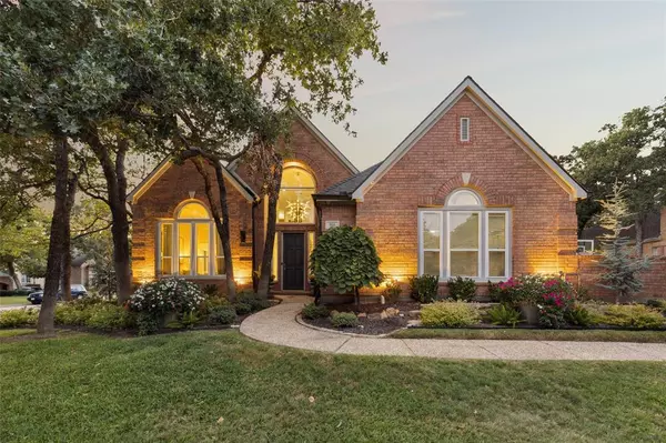 808 Caroline Lane, Southlake, TX 76092