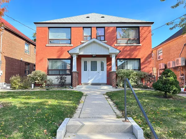 349 Northcliffe BLVD #5, Toronto C03, ON M6E 3K9