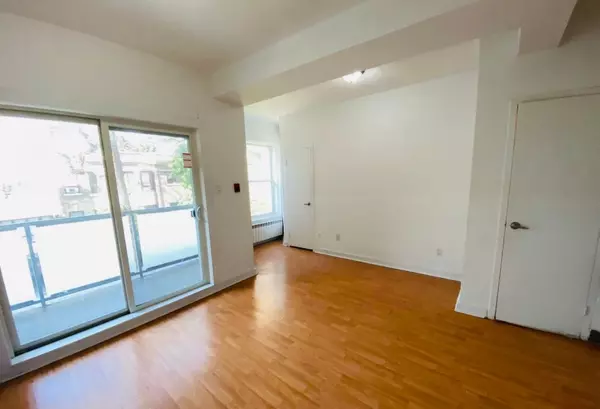 1 Triller AVE #305, Toronto W01, ON M6K 3B7