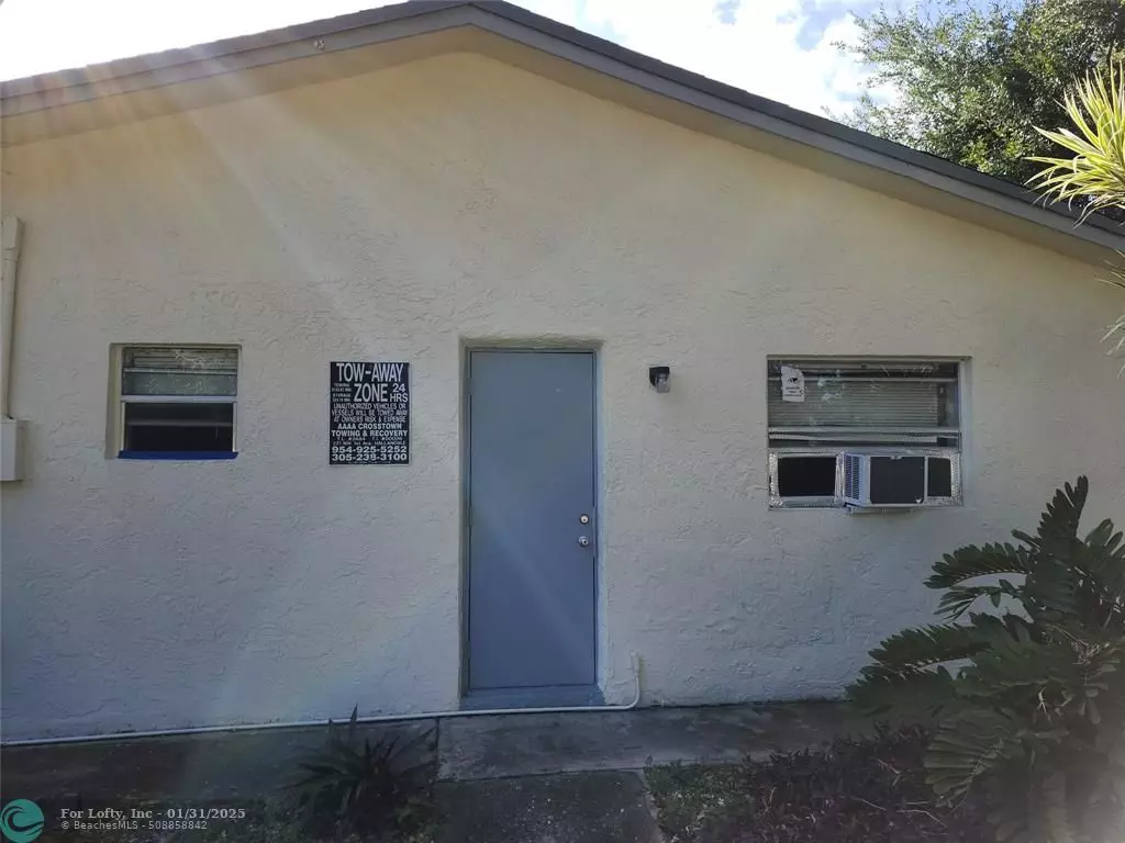 Dania Beach, FL 33004,274 SW 9TH STREET--STUDIO  #STUDIO