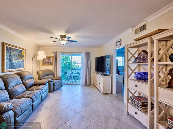 2050 NE 39th St  #308S,  Lighthouse Point,  FL 33064