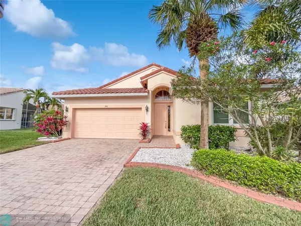 390 NW Sunview Way, Port St Lucie, FL 34986