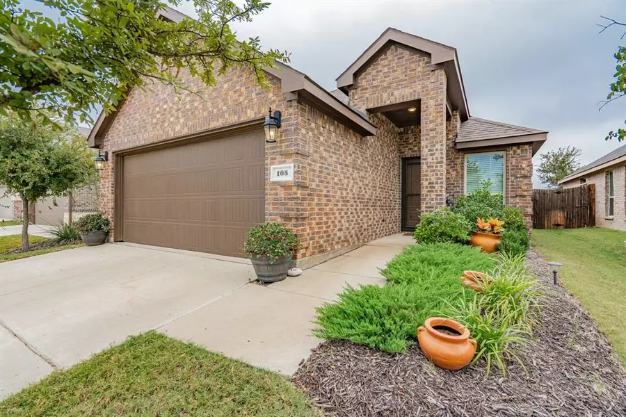 105 Mojave Way, Red Oak, TX 75154