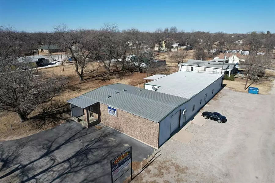 120 N 1st Street, Clyde, TX 79510