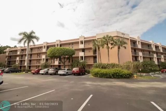 Pompano Beach, FL 33063,6007 Coral Lake Dr  #107