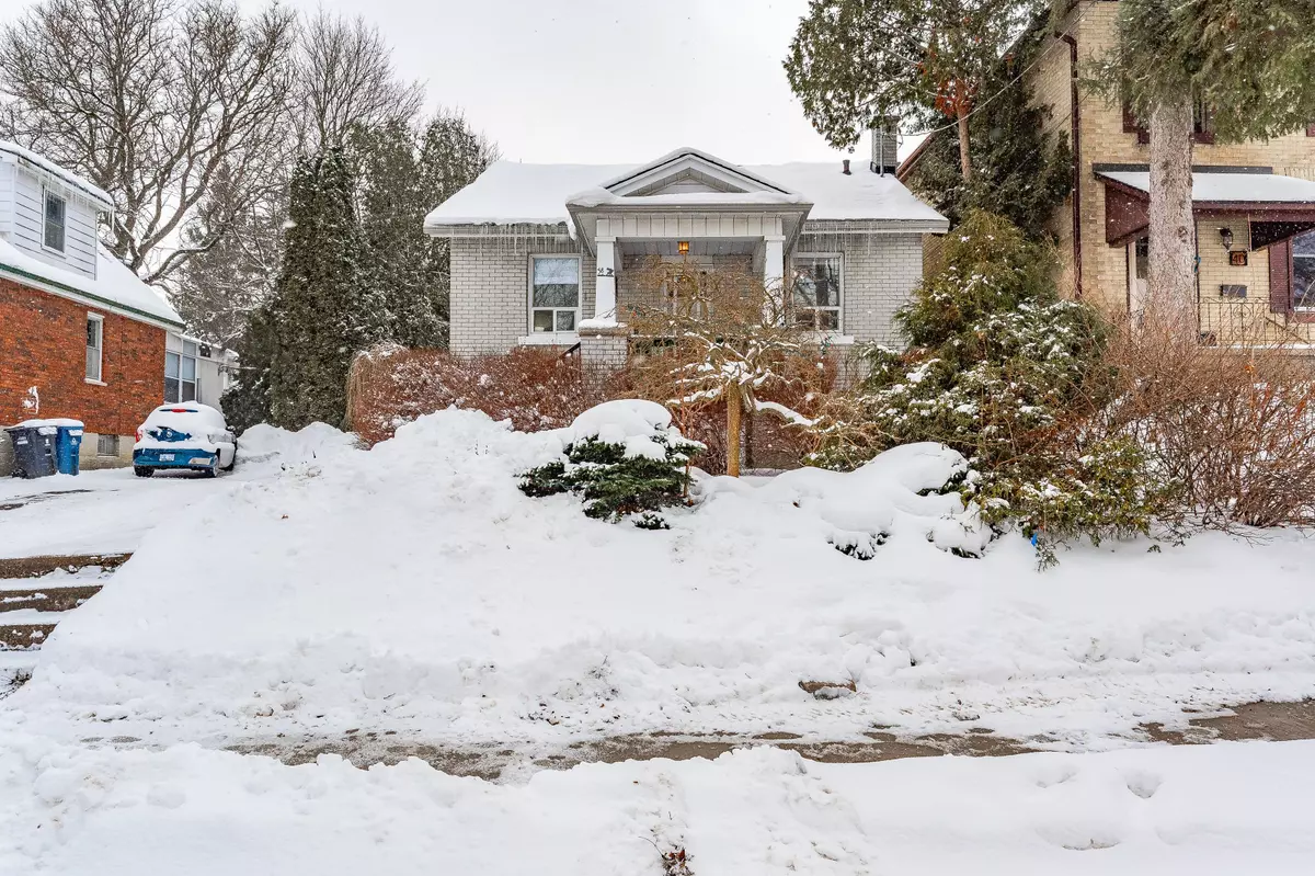 Guelph, ON N1H 4A1,38 Dufferin ST