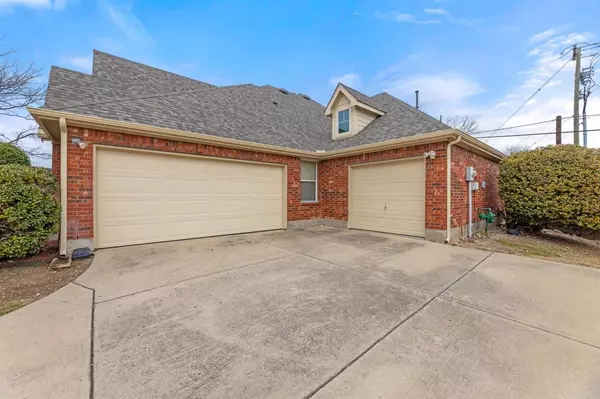 Prosper, TX 75078,611 TABLE ROCK Drive