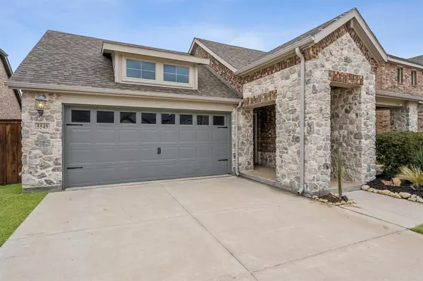 Fort Worth, TX 76126,5549 Cypress Willow Bend