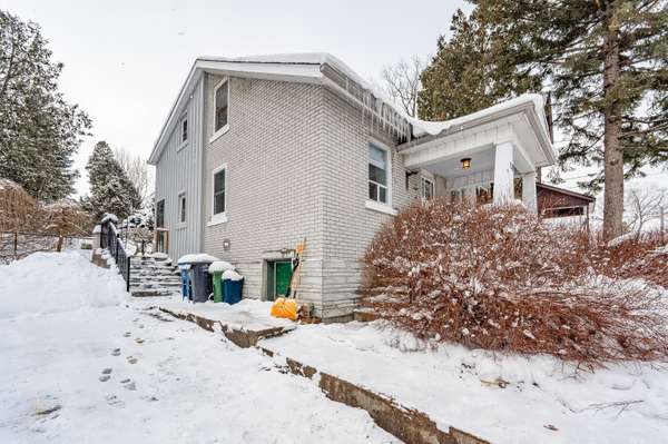 Guelph, ON N1H 4A1,38 Dufferin ST