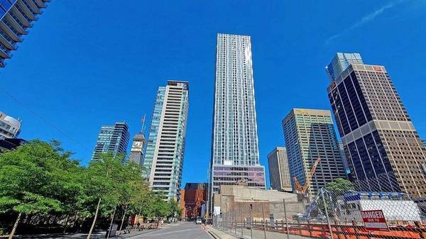 1 Yorkville AVE #3312, Toronto C02, ON M4W 1L1