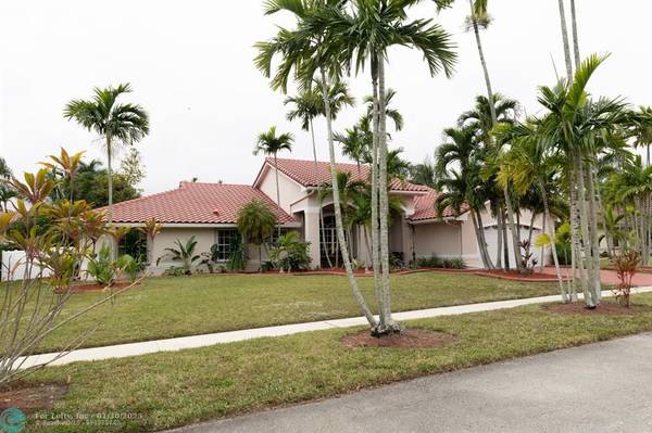 19420 NW 5th St, Pembroke Pines, FL 33029