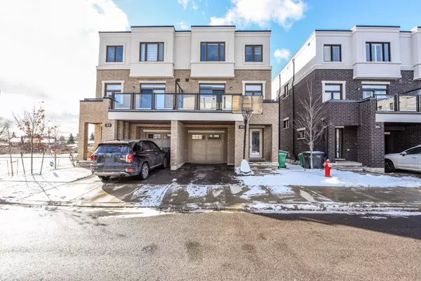 Mississauga, ON L4W 3X2,1832 Mitoff PL