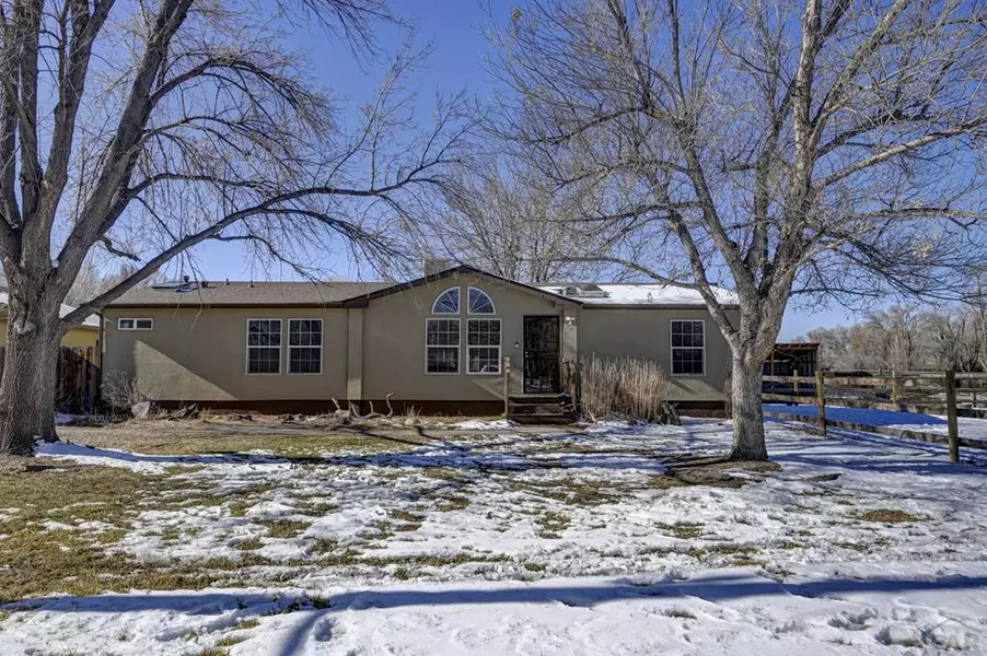 1134 24 1/2 Lane, Pueblo, CO 81006