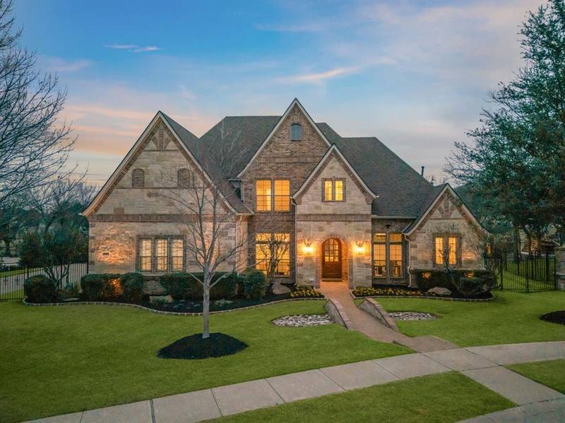 2800 Summit Ridge Drive, Southlake, TX 76092