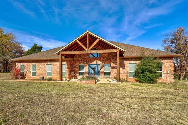 4401 Lairds Woods Circle, Norman, OK 73026