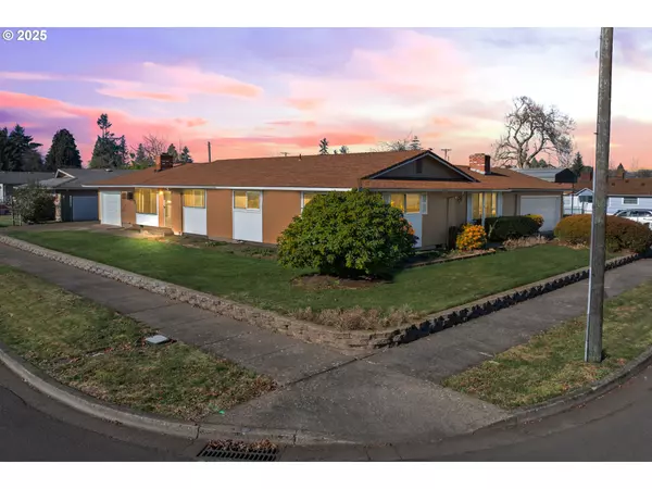 782 V ST, Springfield, OR 97477