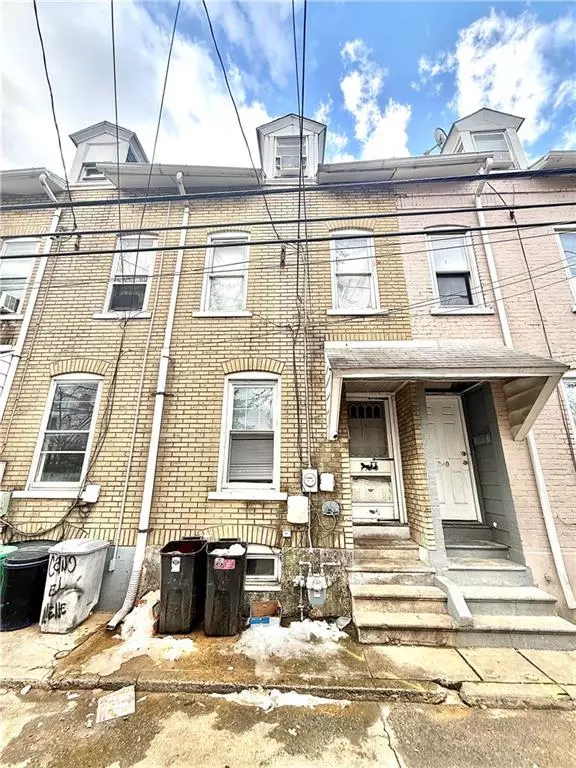 Allentown City, PA 18102,838 1/2 Elliger Street