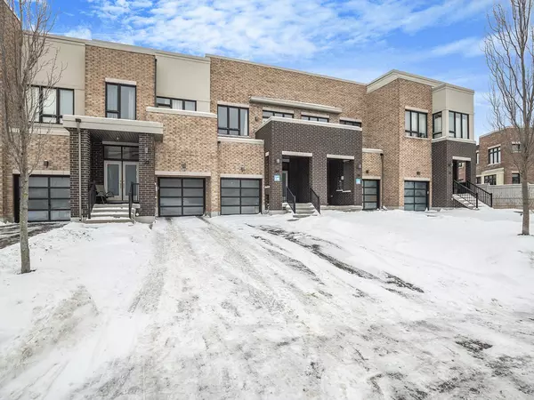 34 Denarius CRES, Richmond Hill, ON L4E 5B6