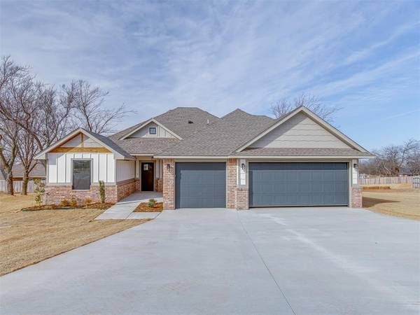 1445 Buckhorn Place, Tuttle, OK 73089