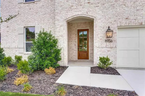 Benbrook, TX 76126,8956 Armstrong Court