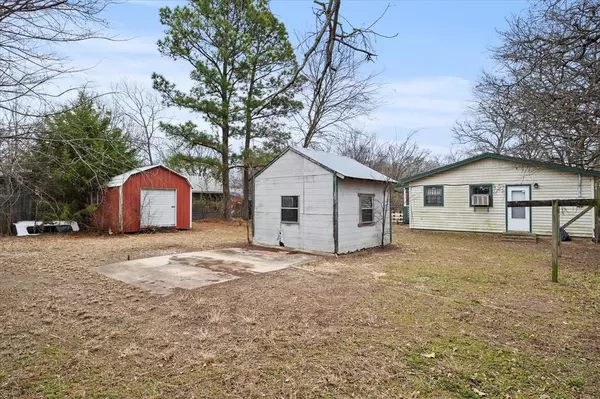 West Tawakoni, TX 75474,109 Seagrove Lane