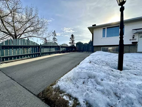 Calgary, AB T1Y 1N9,6007 18 AVE Northeast