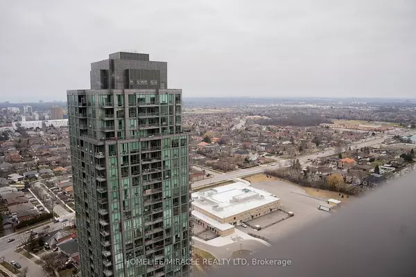 Mississauga, ON L5B 0N3,36 Elm DR #3207