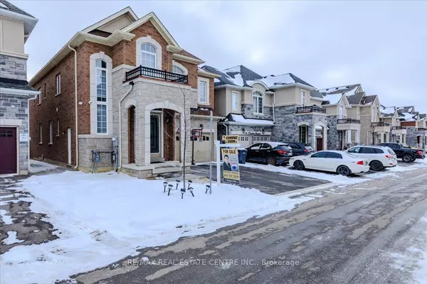 Brampton, ON L7A 4Z4,18 Elverton CRES