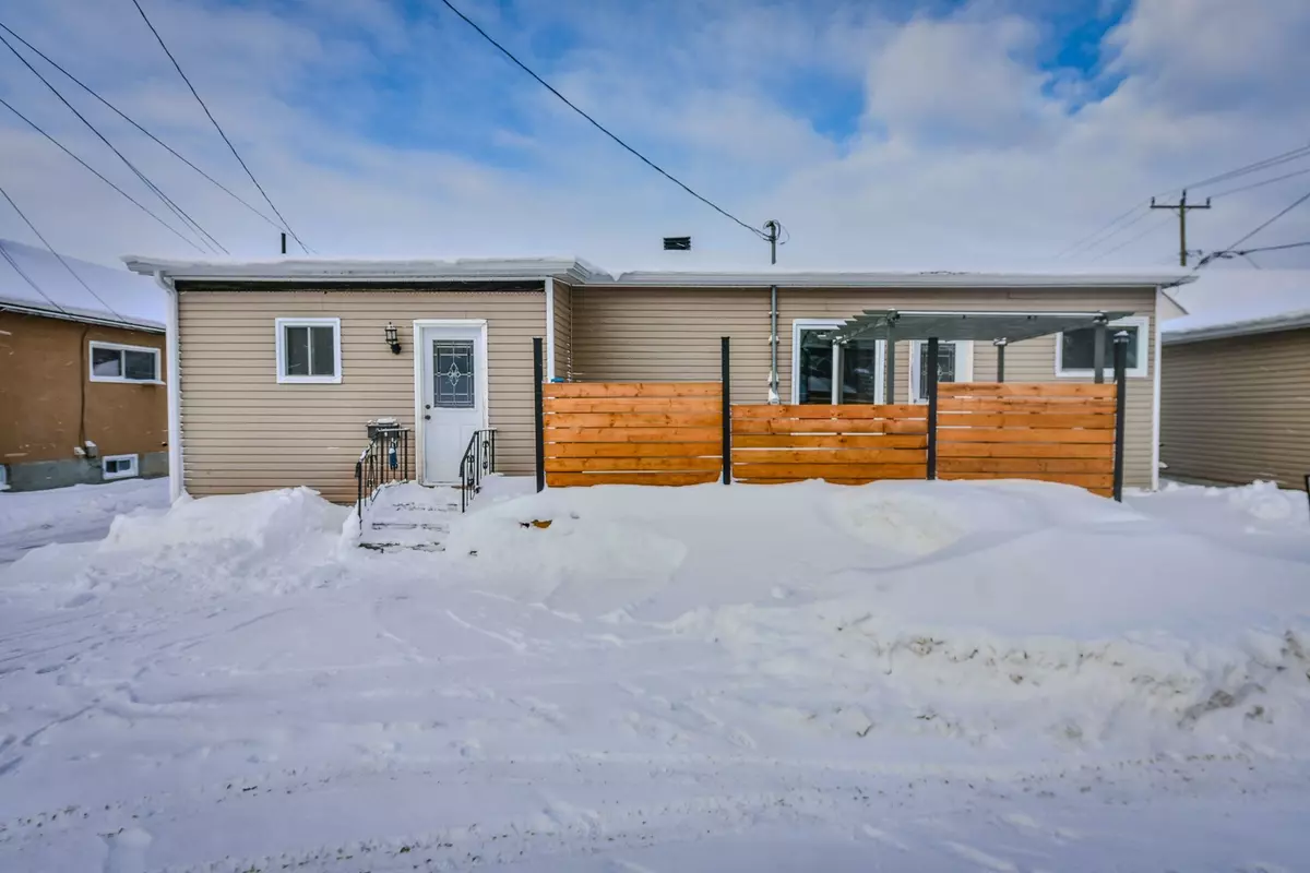 Timmins, ON P4N 2P9,213 Laidlaw ST