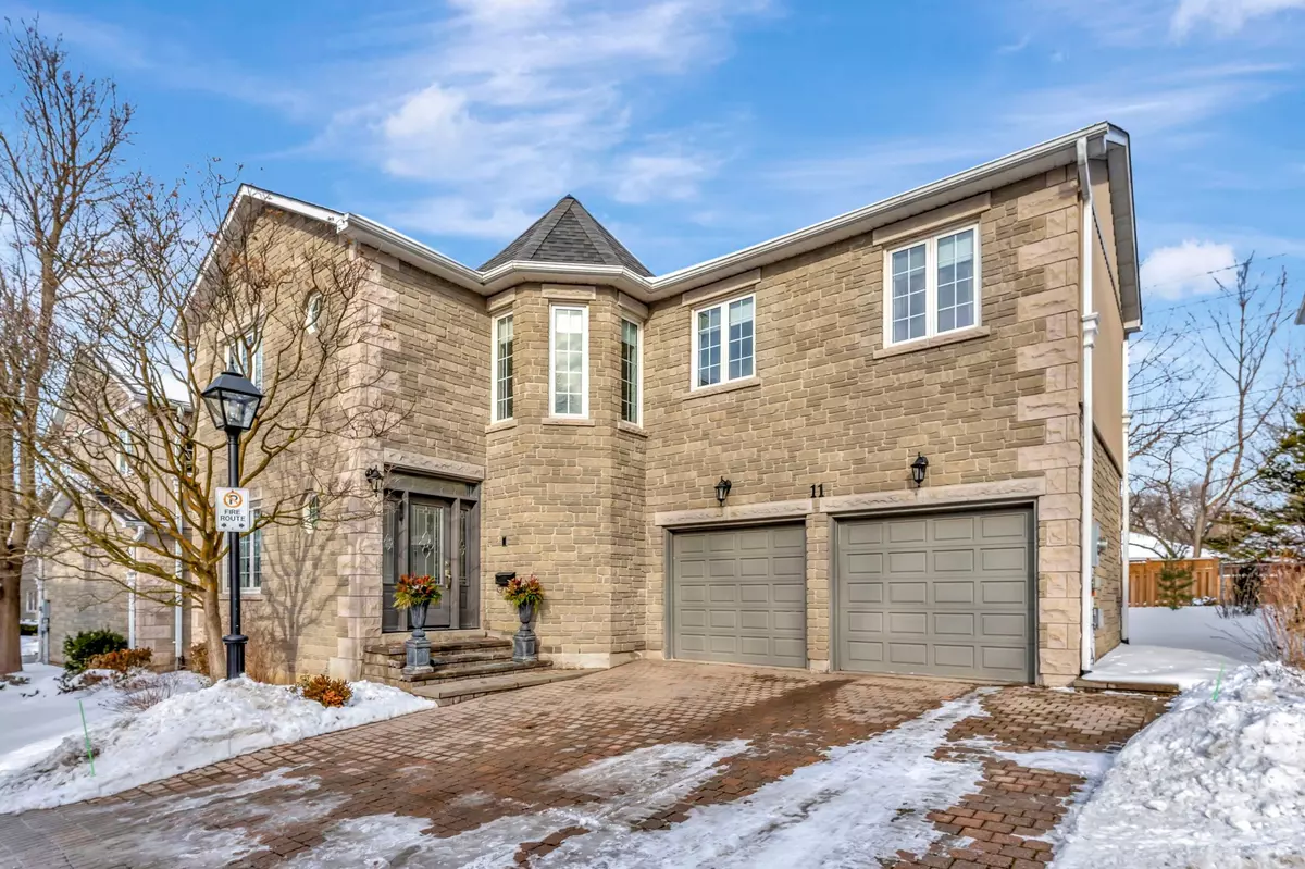 Guelph, ON N1G 1A2,25 Manor Park CRES #11