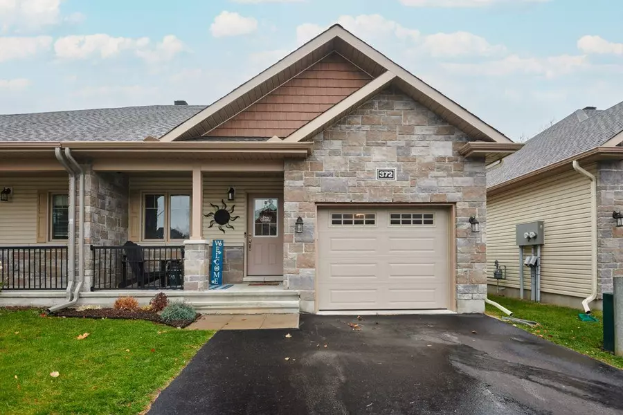 372 Solstice CRES, Russell, ON K0A 1W1