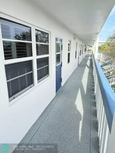 Deerfield Beach, FL 33442,4116 Newport U  #4116