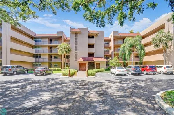 1830 Sabal Palm Dr  #104,  Davie,  FL 33324