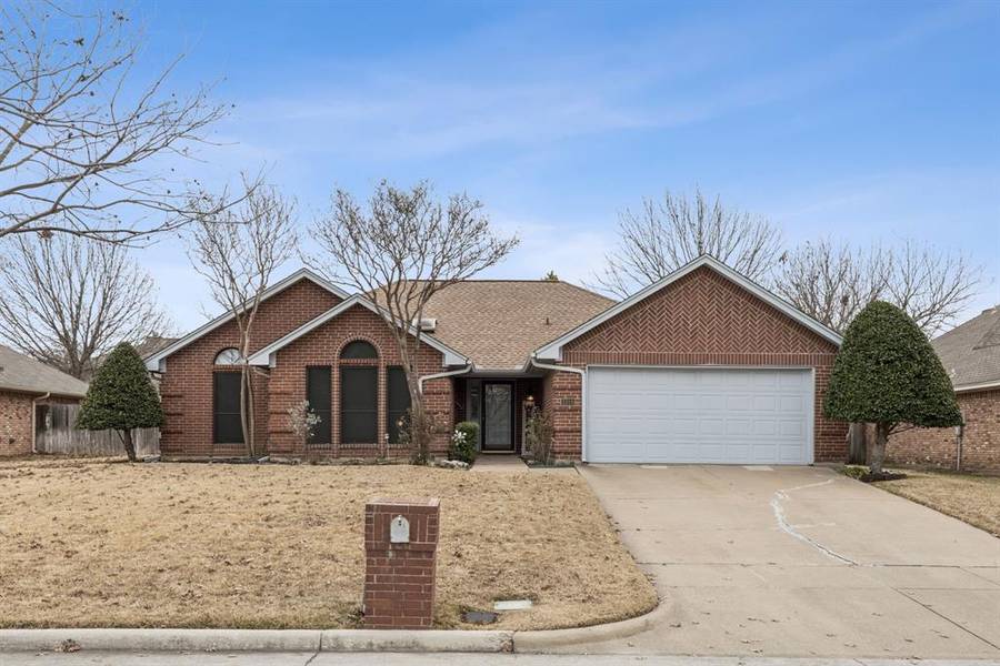 1318 Highland Drive, Mansfield, TX 76063