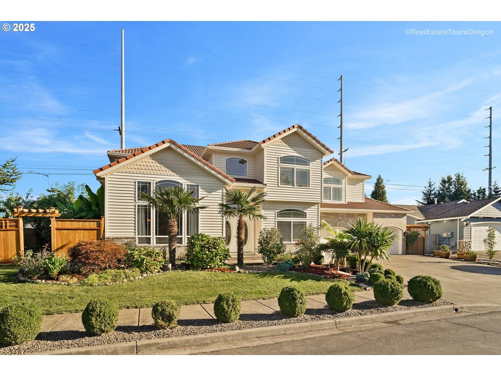 Hillsboro, OR 97123,5813 SE SNOWBERRY CT