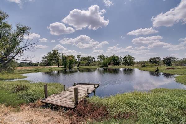 5301 County Road 281, Post Oak Bend, TX 75142