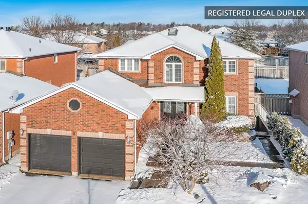 8 Farmstead CRES, Barrie, ON L4N 8S2