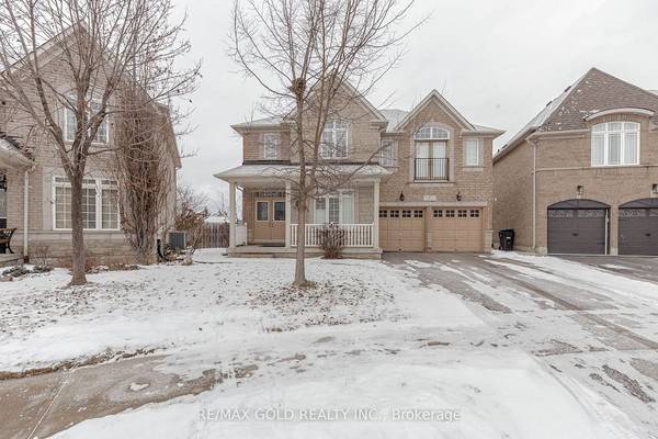 37 DELMONICO RD, Peel, ON L6P 2W8