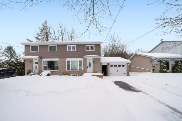 386 Bigelow ST, Scugog, ON L9L 1N3