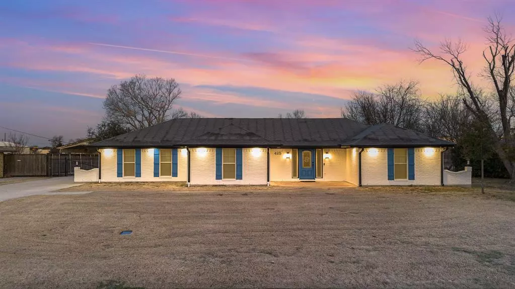 Lavon, TX 75166,425 Wolf Run Court