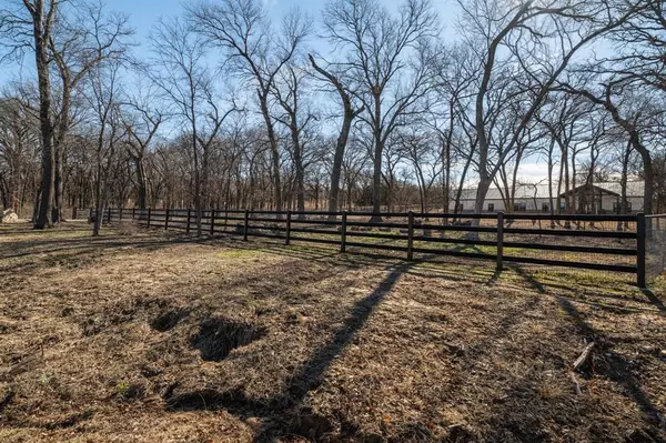 Alvord, TX 76225,135 Banjo Court