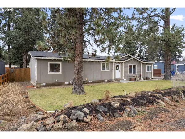 19873 ROCKING HORSE RD, Bend, OR 97702