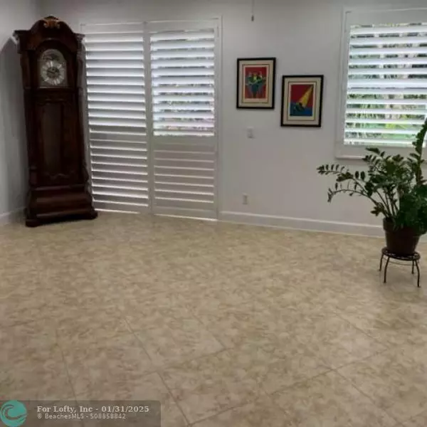 Delray Beach, FL 33484,16121 Poppyseed Cir  #1702