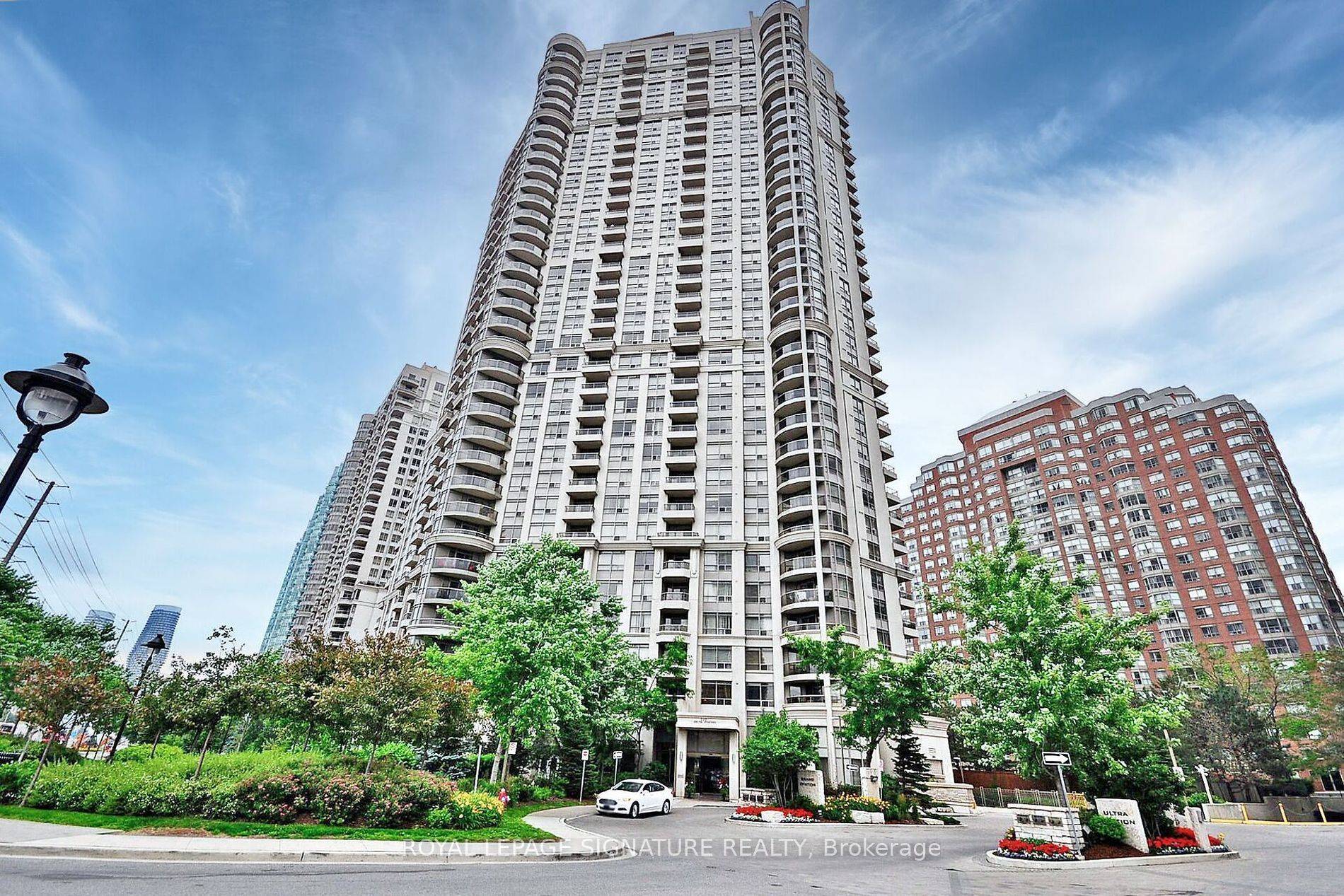 Mississauga, ON L5B 3Y5,310 Burnhamthorpe RD W #3111