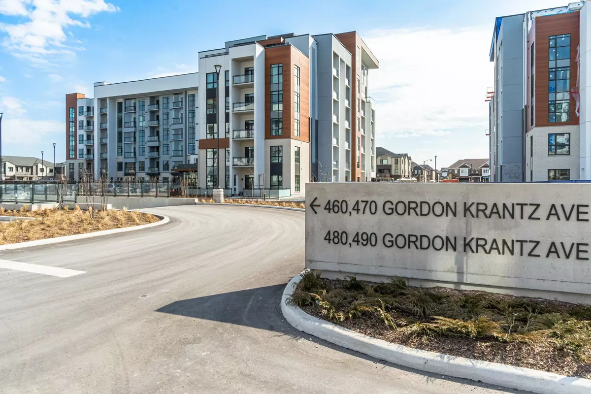 Milton, ON L9T 2X5,470 Gordon Krantz AVE #604