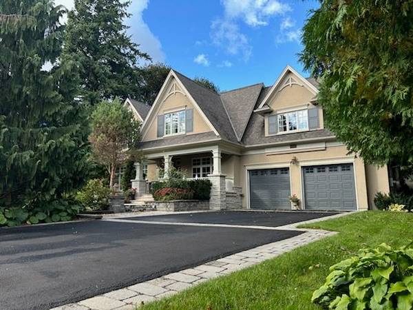 503 Meadow Wood RD, Peel, ON L5J 2S4