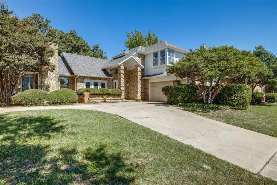 6801 Glen Dale Drive, Arlington, TX 76017