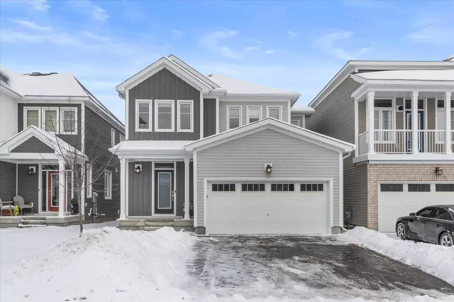 22 Pacing WALK, Stittsville - Munster - Richmond, ON K0A 2Z0