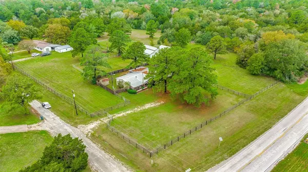 104 Daisy Lane, Bastrop, TX 78602